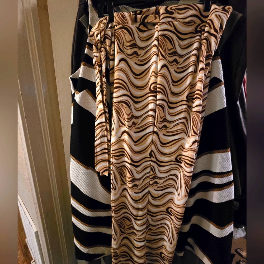 Swirl Patterned Pants with Bow Tie